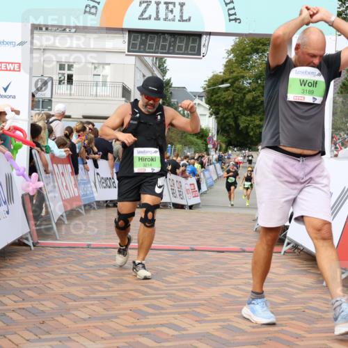 31.08.2025 - 21. Blankeneser Heldenlauf Strokosch-Dieckow http://msf.ph/oto/8663735 31.08.2025 11:20:19 Ziel 3214, 3189 meine-sportfotos.de