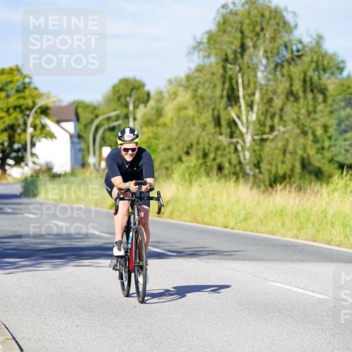 31.08.2025 - Elbe Triathlon Hamburg Michael Burmester http://msf.ph/oto/8663738 31.08.2025 09:19:56 Radfahren 208, 231, 250 meine-sportfotos.de