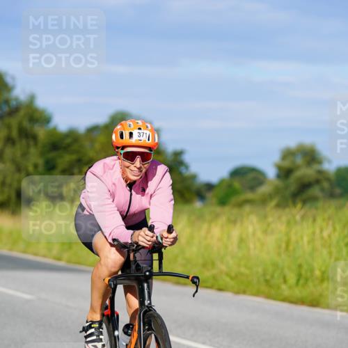 31.08.2025 - Elbe Triathlon Hamburg Michael Burmester http://msf.ph/oto/8663758 31.08.2025 09:20:04 Radfahren 208, 231, 371, 381, 474, 709 meine-sportfotos.de