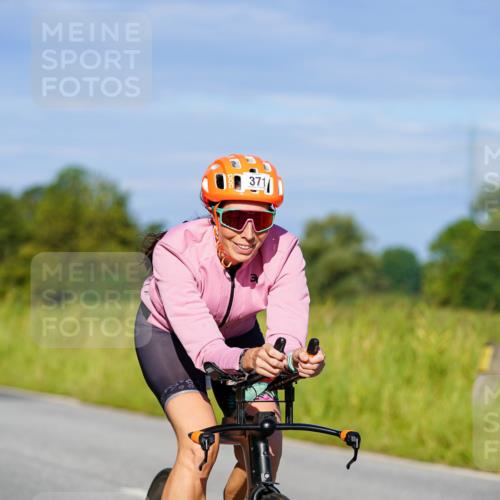 31.08.2025 - Elbe Triathlon Hamburg Michael Burmester http://msf.ph/oto/8663760 31.08.2025 09:20:04 Radfahren 208, 231, 371, 381, 474, 709 meine-sportfotos.de