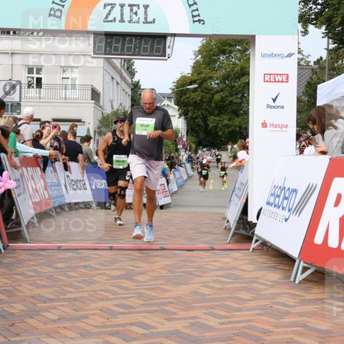 31.08.2025 - 21. Blankeneser Heldenlauf Strokosch-Dieckow http://msf.ph/oto/8663785 31.08.2025 11:20:16 Ziel 3566, 3310, 3214, 3189 meine-sportfotos.de