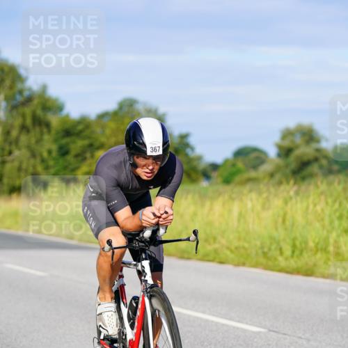 31.08.2025 - Elbe Triathlon Hamburg Michael Burmester http://msf.ph/oto/8663789 31.08.2025 09:20:20 Radfahren 327, 367, 589 meine-sportfotos.de