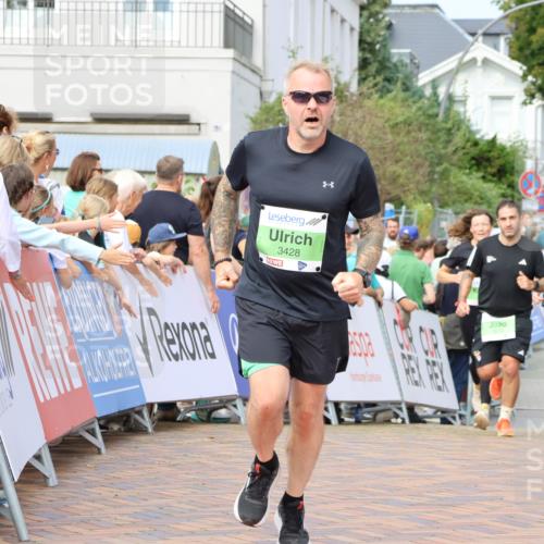 31.08.2025 - 21. Blankeneser Heldenlauf Strokosch-Dieckow http://msf.ph/oto/8663803 31.08.2025 11:01:43 Ziel 3082, 3428, 3298, 3662, 3104, 3521, 3276, 3109, 3730, 3284 meine-sportfotos.de