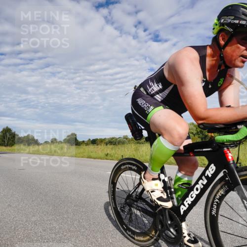 31.08.2025 - Elbe Triathlon Hamburg Michael Burmester http://msf.ph/oto/8663822 31.08.2025 09:42:54 Radfahren 311, 414, 438, 486, 490, 522, 629, 648, 665, 837, 882 meine-sportfotos.de