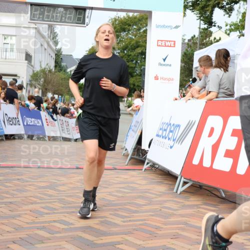 31.08.2025 - 21. Blankeneser Heldenlauf Strokosch-Dieckow http://msf.ph/oto/8663835 31.08.2025 11:20:11 Ziel 3566, 3310, 3042 meine-sportfotos.de
