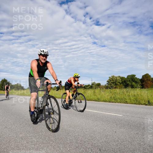 31.08.2025 - Elbe Triathlon Hamburg Michael Burmester http://msf.ph/oto/8663836 31.08.2025 09:43:03 Radfahren 321, 324, 414, 605, 623, 624, 732, 795, 833, 837 meine-sportfotos.de