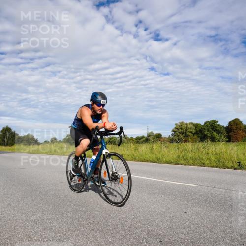 31.08.2025 - Elbe Triathlon Hamburg Michael Burmester http://msf.ph/oto/8663843 31.08.2025 09:43:05 Radfahren 321, 324, 605, 623, 624, 732, 795, 833 meine-sportfotos.de