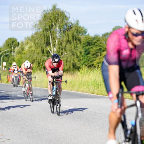 31.08.2025 - Elbe Triathlon Hamburg Michael Burmester http://msf.ph/oto/8663898 31.08.2025 09:21:01 Radfahren 187, 257, 372, 428, 439, 455, 464, 516, 530, 545, 655 meine-sportfotos.de