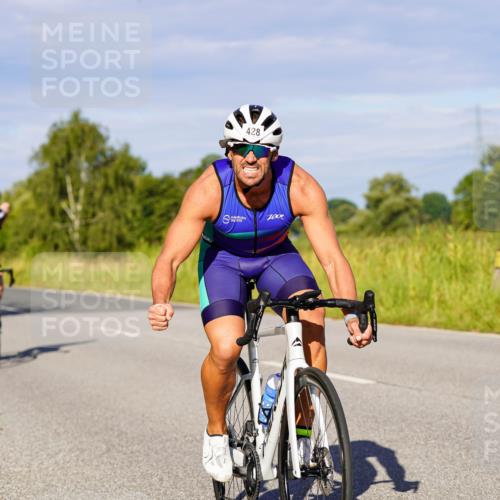 31.08.2025 - Elbe Triathlon Hamburg Michael Burmester http://msf.ph/oto/8663941 31.08.2025 09:21:08 Radfahren 207, 215, 257, 313, 375, 388, 428, 441, 464, 516, 655 meine-sportfotos.de
