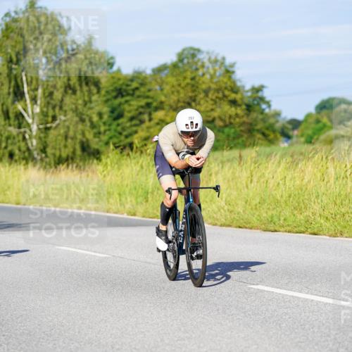 31.08.2025 - Elbe Triathlon Hamburg Michael Burmester http://msf.ph/oto/8663953 31.08.2025 09:21:11 Radfahren 207, 215, 313, 375, 388, 441 meine-sportfotos.de