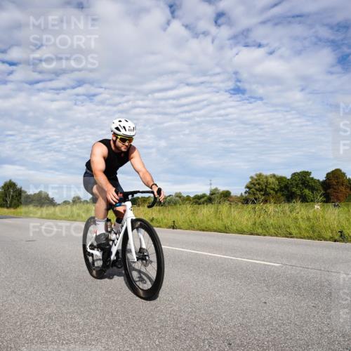 31.08.2025 - Elbe Triathlon Hamburg Michael Burmester http://msf.ph/oto/8663954 31.08.2025 09:45:04 Radfahren 409, 469, 646, 720, 896 meine-sportfotos.de