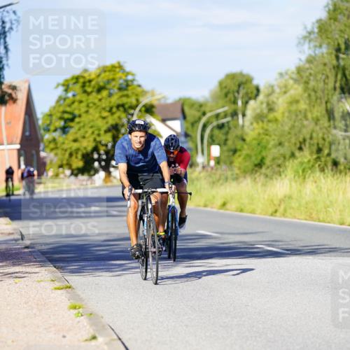 31.08.2025 - Elbe Triathlon Hamburg Michael Burmester http://msf.ph/oto/8663987 31.08.2025 09:21:25 Radfahren 199, 237, 651 meine-sportfotos.de