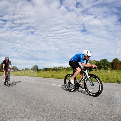 31.08.2025 - Elbe Triathlon Hamburg Michael Burmester http://msf.ph/oto/8663988 31.08.2025 09:45:34 Radfahren 392, 393, 431, 607, 660, 700, 708, 709 meine-sportfotos.de