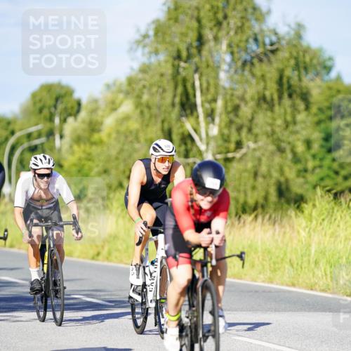 31.08.2025 - Elbe Triathlon Hamburg Michael Burmester http://msf.ph/oto/8663994 31.08.2025 09:21:34 Radfahren 264, 440, 478, 532, 595, 603 meine-sportfotos.de