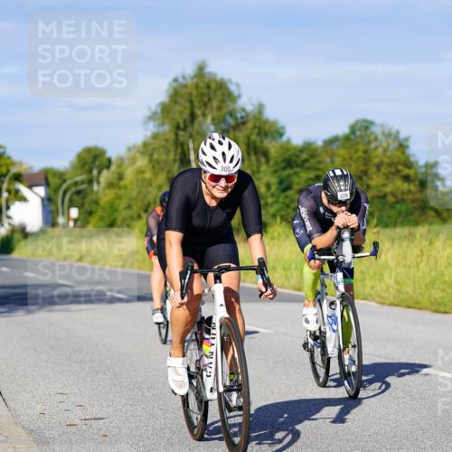 31.08.2025 - Elbe Triathlon Hamburg Michael Burmester http://msf.ph/oto/8664026 31.08.2025 09:21:44 Radfahren 229, 255, 272, 276, 300, 412, 468, 492, 658 meine-sportfotos.de