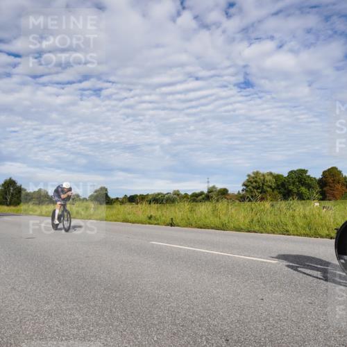 31.08.2025 - Elbe Triathlon Hamburg Michael Burmester http://msf.ph/oto/8664030 31.08.2025 09:46:09 Radfahren 463, 553, 600, 740, 803, 820, 876, 906 meine-sportfotos.de