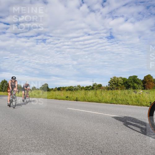 31.08.2025 - Elbe Triathlon Hamburg Michael Burmester http://msf.ph/oto/8664046 31.08.2025 09:46:22 Radfahren 280, 286, 419, 420, 421, 635, 684, 694, 707, 717, 859 meine-sportfotos.de