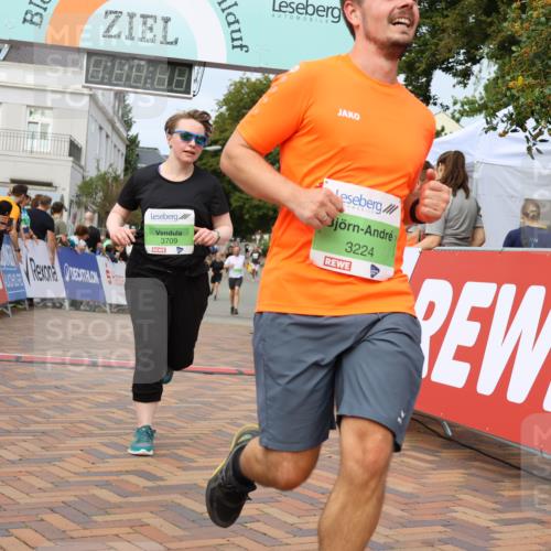 31.08.2025 - 21. Blankeneser Heldenlauf Strokosch-Dieckow http://msf.ph/oto/8664051 31.08.2025 11:20:00 Ziel 3314, 3709, 3042, 3229, 3224 meine-sportfotos.de