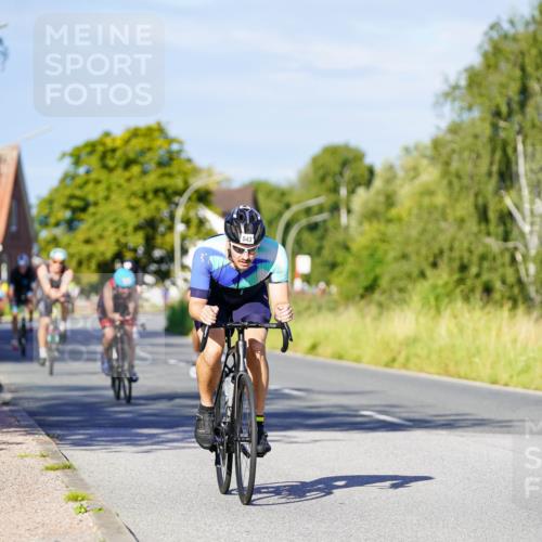 31.08.2025 - Elbe Triathlon Hamburg Michael Burmester http://msf.ph/oto/8664060 31.08.2025 09:22:07 Radfahren 227, 275, 379, 543, 568 meine-sportfotos.de