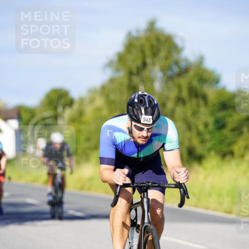 31.08.2025 - Elbe Triathlon Hamburg Michael Burmester http://msf.ph/oto/8664062 31.08.2025 09:22:08 Radfahren 227, 275, 379, 543, 568 meine-sportfotos.de
