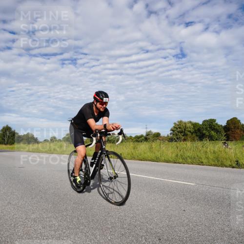31.08.2025 - Elbe Triathlon Hamburg Michael Burmester http://msf.ph/oto/8664108 31.08.2025 09:47:14 Radfahren 400, 531, 533, 655, 723, 731, 749, 915 meine-sportfotos.de