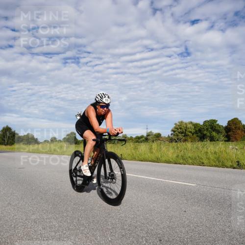 31.08.2025 - Elbe Triathlon Hamburg Michael Burmester http://msf.ph/oto/8664140 31.08.2025 09:47:42 Radfahren 256, 657, 674, 754, 828, 912 meine-sportfotos.de