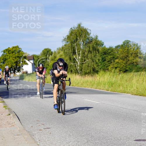 31.08.2025 - Elbe Triathlon Hamburg Michael Burmester http://msf.ph/oto/8664156 31.08.2025 09:22:39 Radfahren 166, 181, 193, 195, 304, 391, 430, 479, 834 meine-sportfotos.de