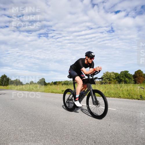 31.08.2025 - Elbe Triathlon Hamburg Michael Burmester http://msf.ph/oto/8664157 31.08.2025 09:48:01 Radfahren 285, 315, 528, 568, 781, 790, 901 meine-sportfotos.de