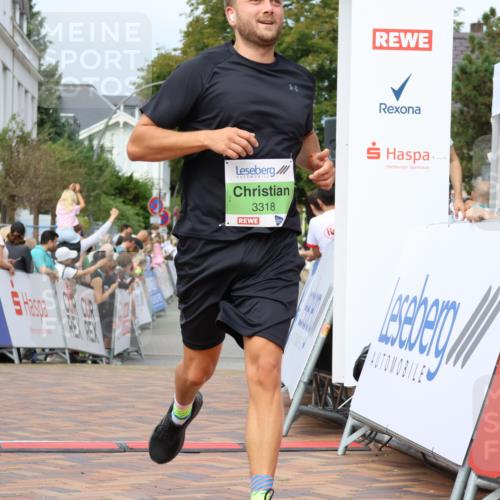 31.08.2025 - 21. Blankeneser Heldenlauf Strokosch-Dieckow http://msf.ph/oto/8664169 31.08.2025 11:01:20 Ziel 3169, 3318, 3383 meine-sportfotos.de