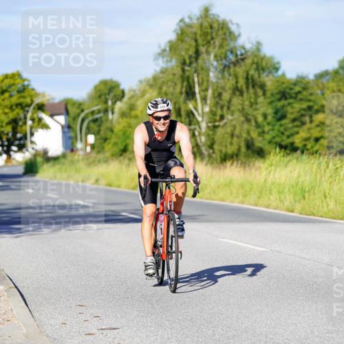 31.08.2025 - Elbe Triathlon Hamburg Michael Burmester http://msf.ph/oto/8664191 31.08.2025 09:22:51 Radfahren 540, 600, 626 meine-sportfotos.de