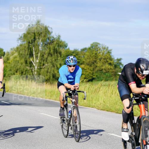 31.08.2025 - Elbe Triathlon Hamburg Michael Burmester http://msf.ph/oto/8664223 31.08.2025 09:23:02 Radfahren 325, 386, 406, 429, 575 meine-sportfotos.de