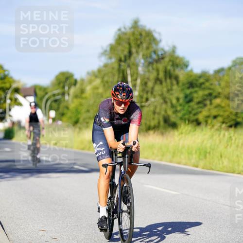 31.08.2025 - Elbe Triathlon Hamburg Michael Burmester http://msf.ph/oto/8664292 31.08.2025 09:23:43 Radfahren 177, 198, 252, 331, 370, 449, 497, 616 meine-sportfotos.de