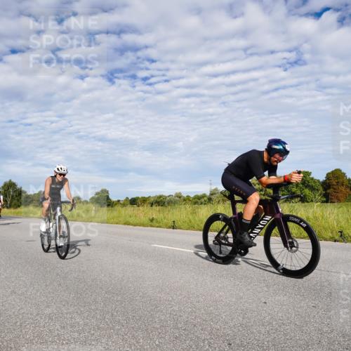 31.08.2025 - Elbe Triathlon Hamburg Michael Burmester http://msf.ph/oto/8664312 31.08.2025 09:50:11 Radfahren 638, 671, 824, 871, 926 meine-sportfotos.de