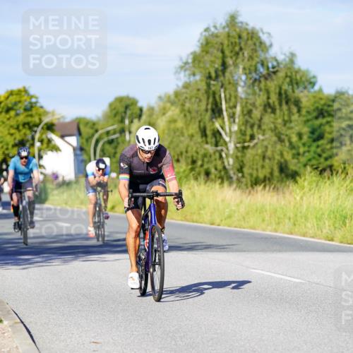 31.08.2025 - Elbe Triathlon Hamburg Michael Burmester http://msf.ph/oto/8664319 31.08.2025 09:23:50 Radfahren 167, 212, 331, 353, 432, 443, 512, 574, 616, 746 meine-sportfotos.de