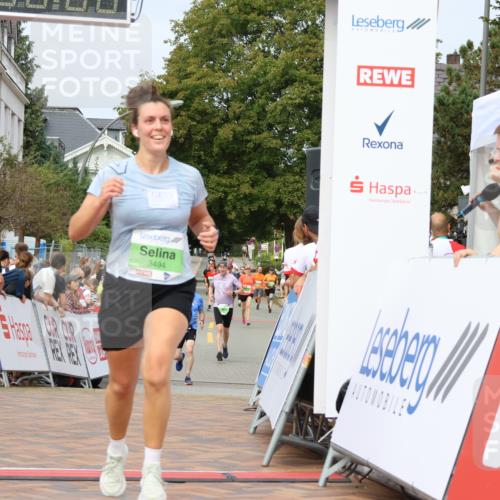 31.08.2025 - 21. Blankeneser Heldenlauf Strokosch-Dieckow http://msf.ph/oto/8664339 31.08.2025 11:19:41 Ziel 3391, 3494 meine-sportfotos.de