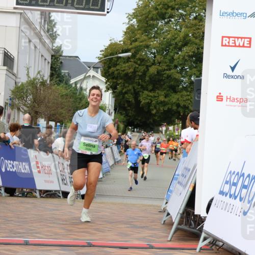 31.08.2025 - 21. Blankeneser Heldenlauf Strokosch-Dieckow http://msf.ph/oto/8664374 31.08.2025 11:19:40 Ziel 3391, 3494 meine-sportfotos.de