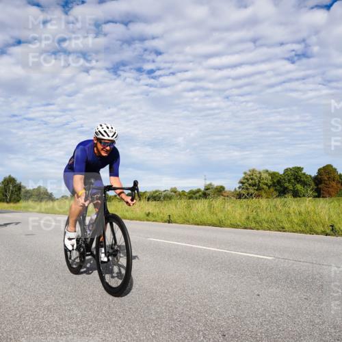 31.08.2025 - Elbe Triathlon Hamburg Michael Burmester http://msf.ph/oto/8664376 31.08.2025 09:51:09 Radfahren 287, 597, 626, 690, 764 meine-sportfotos.de