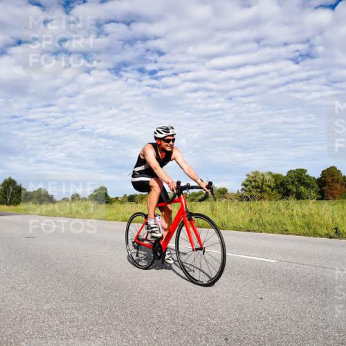 31.08.2025 - Elbe Triathlon Hamburg Michael Burmester http://msf.ph/oto/8664379 31.08.2025 09:51:12 Radfahren 287, 507, 626, 764 meine-sportfotos.de