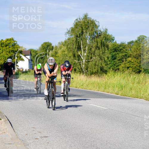 31.08.2025 - Elbe Triathlon Hamburg Michael Burmester http://msf.ph/oto/8664380 31.08.2025 09:24:03 Radfahren 185, 309, 436, 470, 481, 695 meine-sportfotos.de