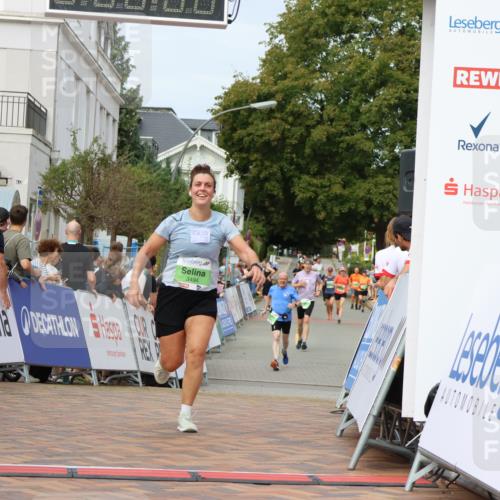 31.08.2025 - 21. Blankeneser Heldenlauf Strokosch-Dieckow http://msf.ph/oto/8664383 31.08.2025 11:19:40 Ziel 3391, 3494 meine-sportfotos.de