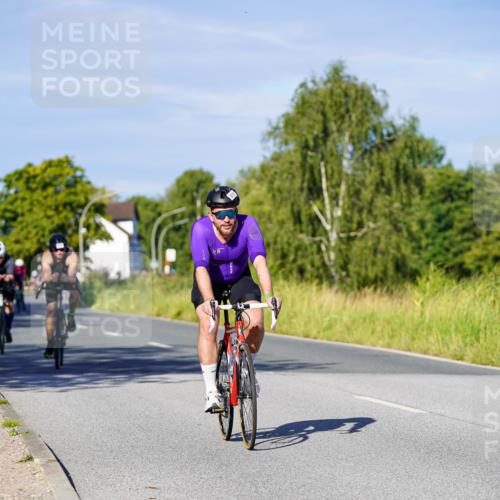 31.08.2025 - Elbe Triathlon Hamburg Michael Burmester http://msf.ph/oto/8664403 31.08.2025 09:24:10 Radfahren 335, 487, 511, 536 meine-sportfotos.de
