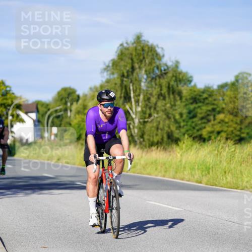 31.08.2025 - Elbe Triathlon Hamburg Michael Burmester http://msf.ph/oto/8664406 31.08.2025 09:24:10 Radfahren 335, 487, 511, 536 meine-sportfotos.de