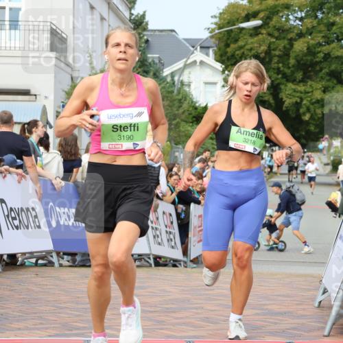 31.08.2025 - 21. Blankeneser Heldenlauf Strokosch-Dieckow http://msf.ph/oto/8664417 31.08.2025 11:00:52 Ziel 3436, 3218, 3190 meine-sportfotos.de