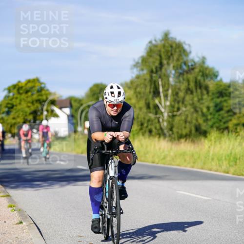31.08.2025 - Elbe Triathlon Hamburg Michael Burmester http://msf.ph/oto/8664421 31.08.2025 09:24:13 Radfahren 233, 335, 473, 487, 511, 536, 728 meine-sportfotos.de