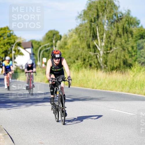 31.08.2025 - Elbe Triathlon Hamburg Michael Burmester http://msf.ph/oto/8664449 31.08.2025 09:24:22 Radfahren 233, 288, 418, 435, 454, 499, 653 meine-sportfotos.de