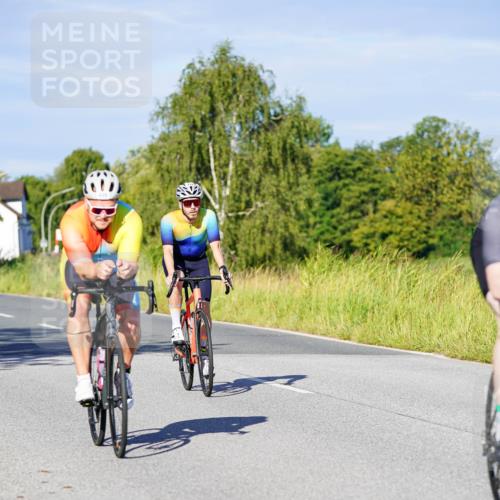 31.08.2025 - Elbe Triathlon Hamburg Michael Burmester http://msf.ph/oto/8664464 31.08.2025 09:24:24 Radfahren 180, 288, 418, 435, 454, 499, 653 meine-sportfotos.de