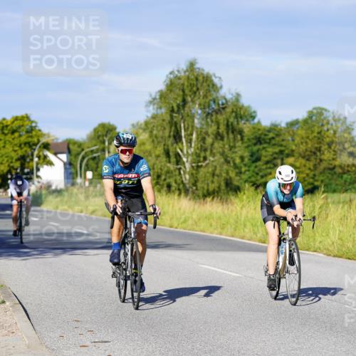31.08.2025 - Elbe Triathlon Hamburg Michael Burmester http://msf.ph/oto/8664499 31.08.2025 09:24:38 Radfahren 267, 417 meine-sportfotos.de