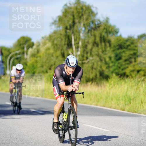31.08.2025 - Elbe Triathlon Hamburg Michael Burmester http://msf.ph/oto/8664522 31.08.2025 09:24:47 Radfahren 239, 351, 373, 403, 456, 457, 597, 627, 638 meine-sportfotos.de