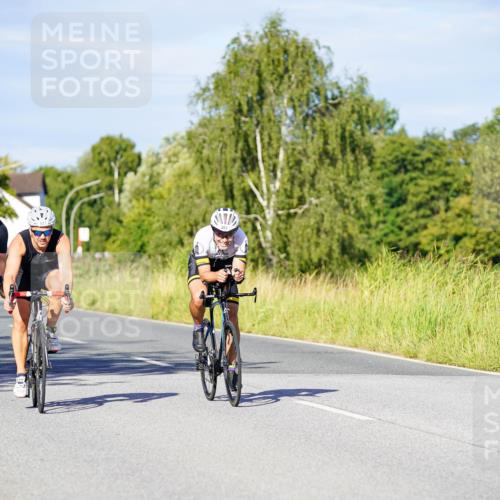 31.08.2025 - Elbe Triathlon Hamburg Michael Burmester http://msf.ph/oto/8664526 31.08.2025 09:24:47 Radfahren 239, 351, 373, 403, 456, 457, 597, 627, 638 meine-sportfotos.de
