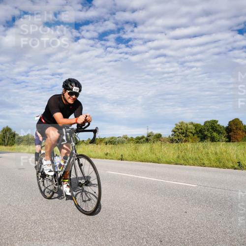 31.08.2025 - Elbe Triathlon Hamburg Michael Burmester http://msf.ph/oto/8664536 31.08.2025 09:53:34 Radfahren 391, 481, 524, 549, 574, 639, 724, 768, 922, 925 meine-sportfotos.de